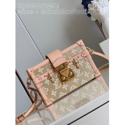 Petite Malle Blush Pink...