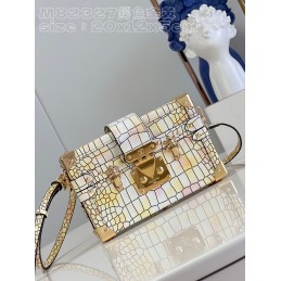 Petit Malle Cream and Gold...