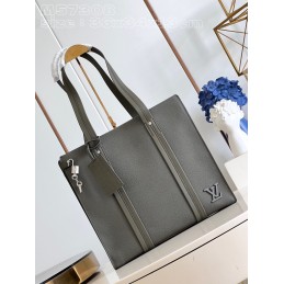 Takeoff Tote