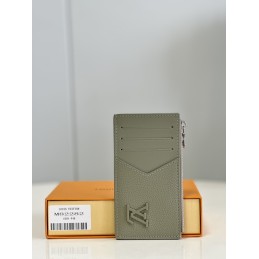 Coin Sage Green Taiga Leather