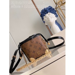 Noé Purse Charms Brown and...