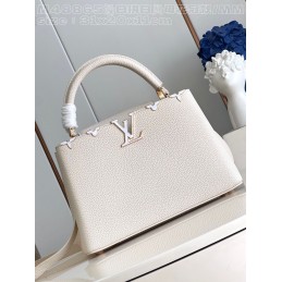 Capucines MM White...