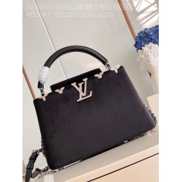 Capucines MM Black Suede