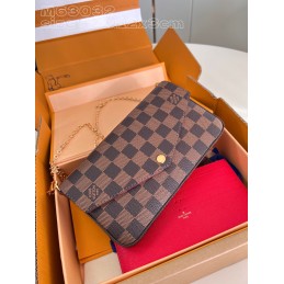 Pochette Félicie Brown...