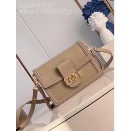 Dauphine MM Taupe Epi Leather