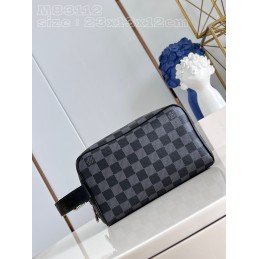 Locker Dopp Kit Black and...