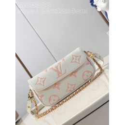 Wallet on Chain Ivy Cream...