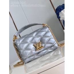 Go-14 MM Silver Quilted...