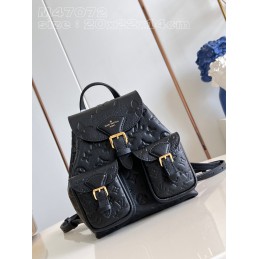 Backup Black Monogram...