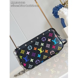 X TM Pochette Accessoires...