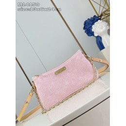 Liv Pochette Pink Monogram...