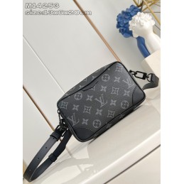 Trocadéro Wearable Wallet