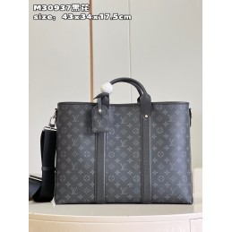 Taiga Lama Weekend Tote