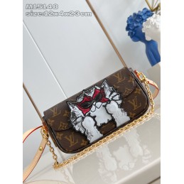 Wallet on Chain Ivy Monogram