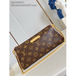 Pochette Eva Monogram