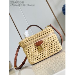 Vanity Chain Pouch Other...