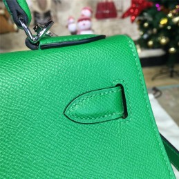 Emerald Green Kelly 28 Palladium Hardware Bag