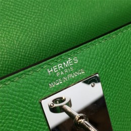 Emerald Green Kelly 28 Palladium Hardware Bag