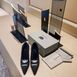 High Heels Black W