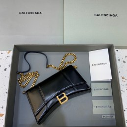 Hourglass Small Shoulderbag...