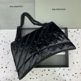 Crush Large - Black Quilted...