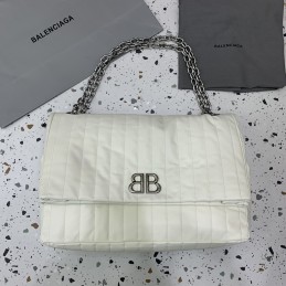 Le Monaco Large White