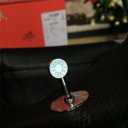 Black Lindy 26 Bag