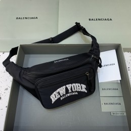 Wheel Logo Belt Bag - Black...