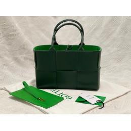 Arco Tote - Dark Green Maxi...