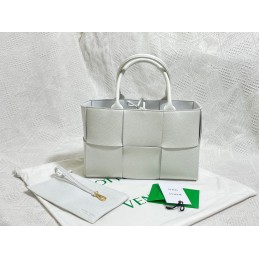 Arco Tote - White Grained...