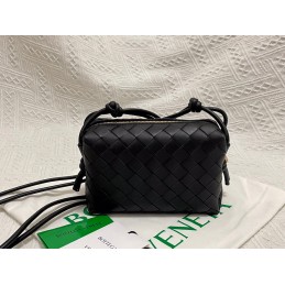 Shoulder Bags - Black...