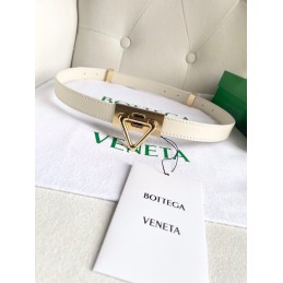 Slim Triangle Belt - Cream...
