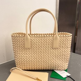 Cabat - Beige Woven Leather