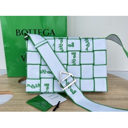 Webbing - White and Green...