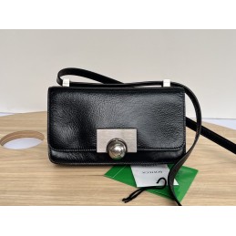 Classic Bag - Black Smooth...