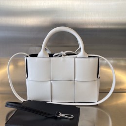 BV Candy Arco Tote Bag -...