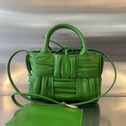 BV Candy Arco Tote Bag -...