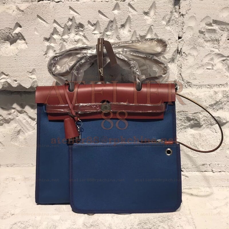 Navy Blue Burgundy Herbag Zip 31 Bag