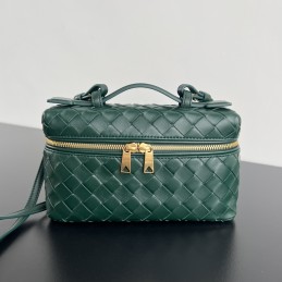 Bang Bang Vanity Case -...