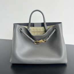 Andiamo Medium - Grey...