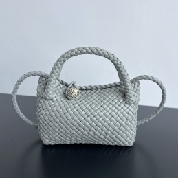 Small Tosca - Pale Grey...
