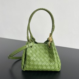 Small Parachute - Green...