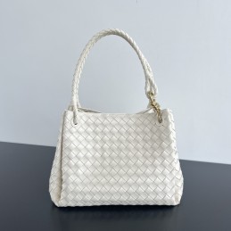 Large Parachute - Cream...