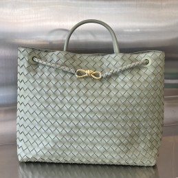 Andiamo Large - Sage Green...