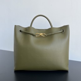 Women’s Large Andiamo...
