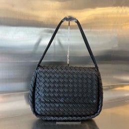 Cobble Large Shoulder Bag -...