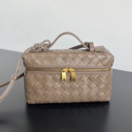 Bang Bang Vanity Case -...