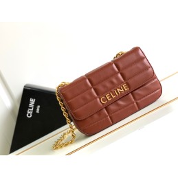 Chain Shoulder Bag...