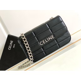 Chain Shoulder Bag...