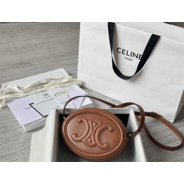 Oval Bag Triomphe - Cognac...